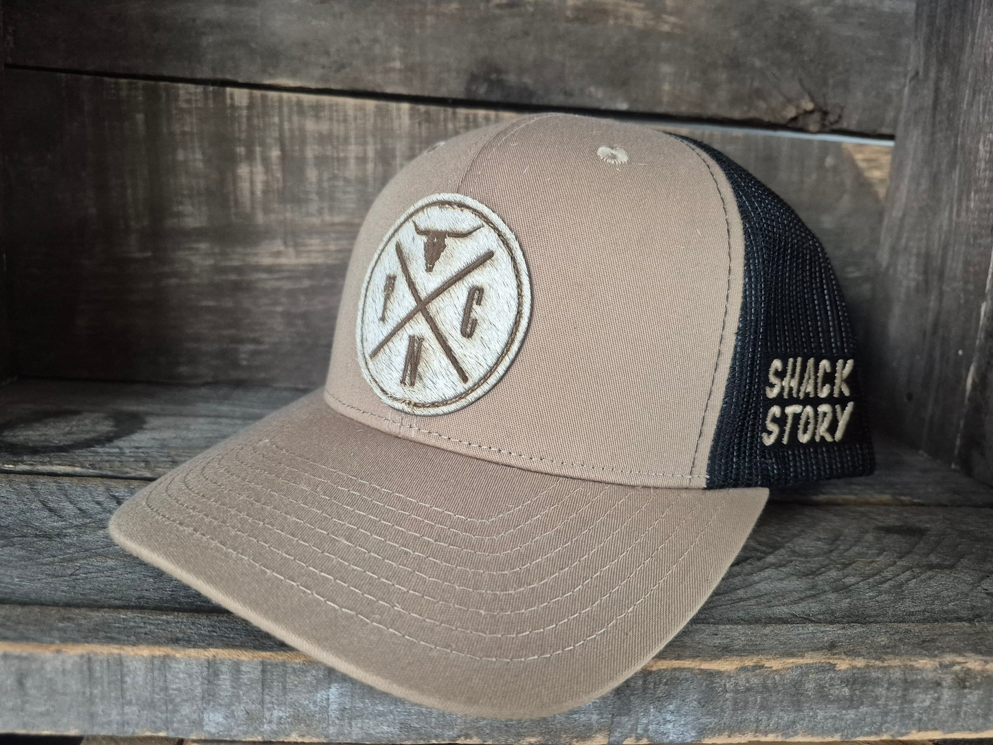 Shack Story cowhide laser patch cap round - Taupe