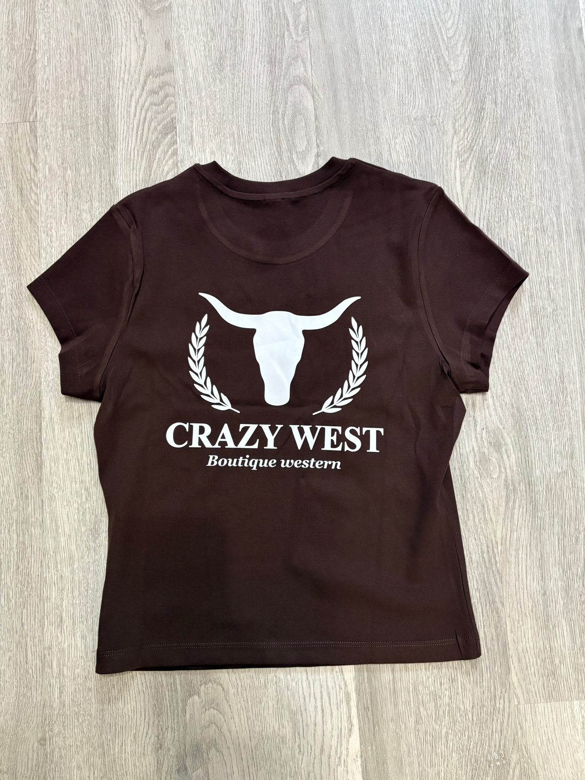 Crazy West women's cropped shirt - Brown