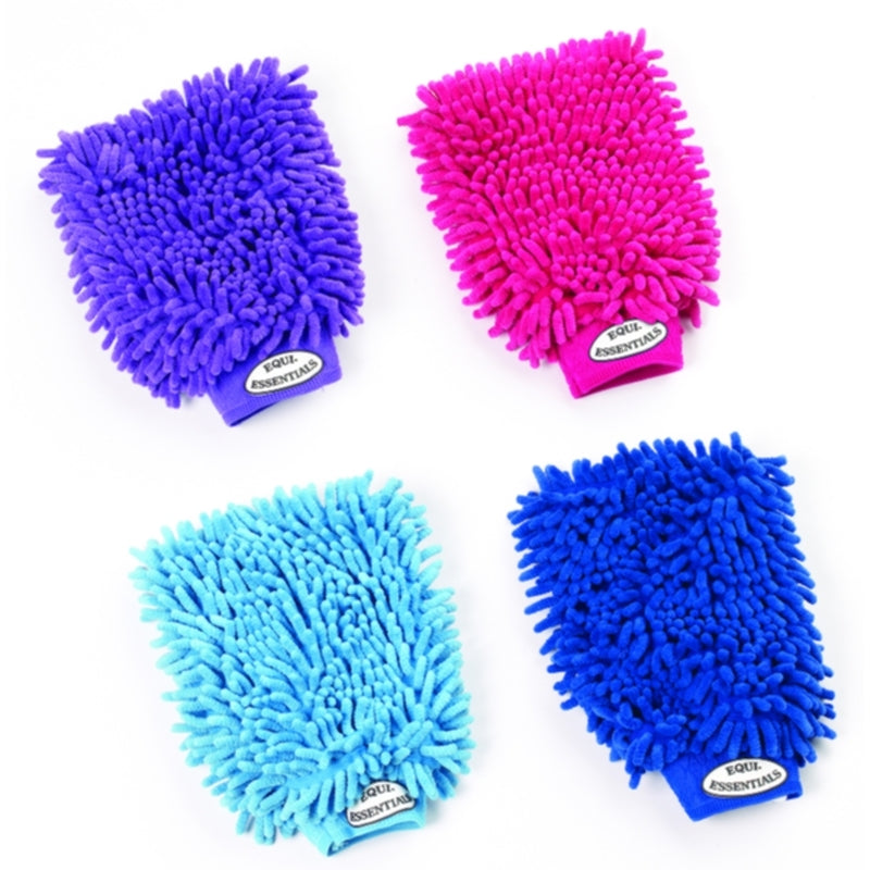 Equi-Essentials Magic Wash Easy Cleaning mitt
