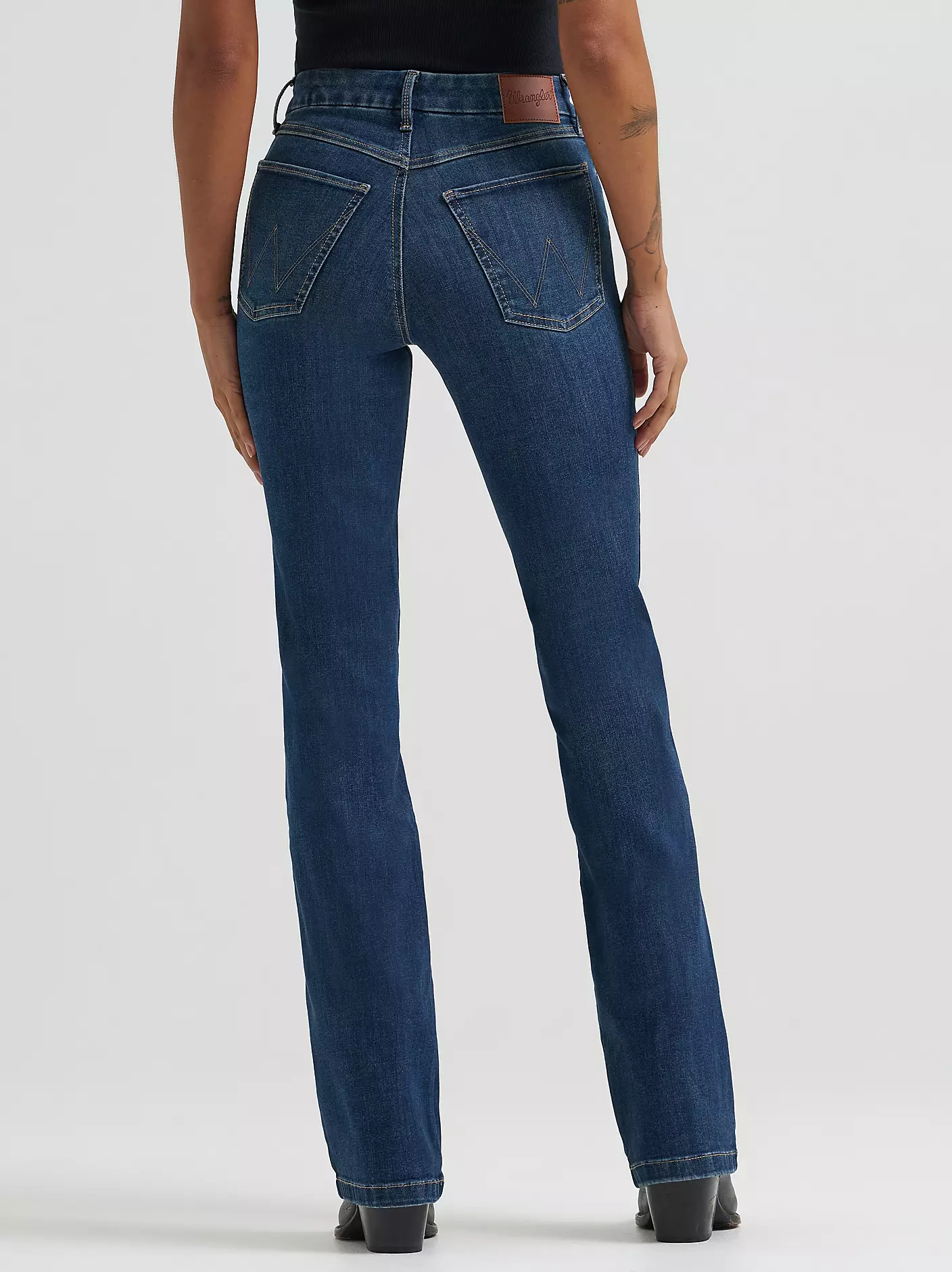 Wrangler Bespoke High Rise Bootcut Jean - Lacey