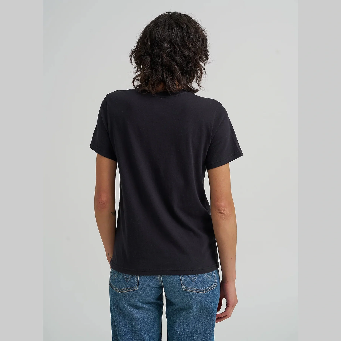 Wrangler Women's Black Beauty Logo Graphic T-Shirt - Black