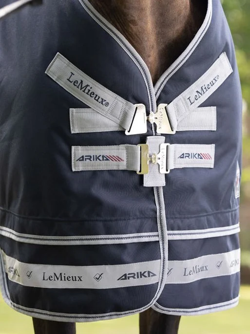 LeMieux Arika lightweight 0g rainsheet