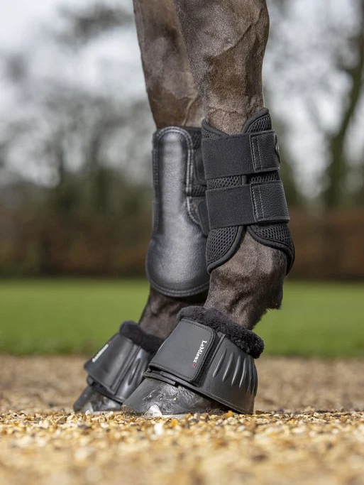 Bottes de brossage en maille LeMieux