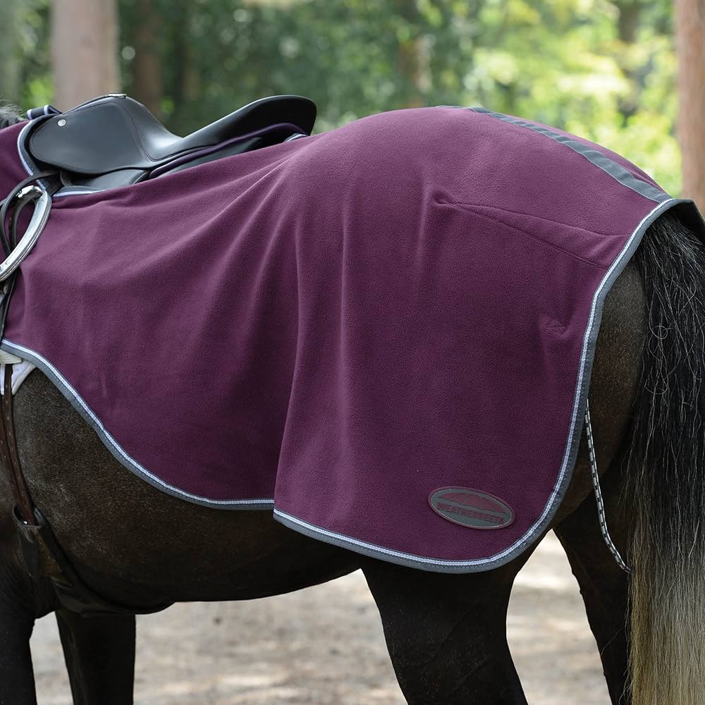 Weatherbeeta Anti-static fleece quarter sheet