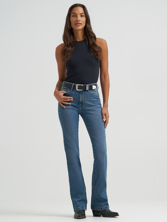 Wrangler Bespoke bootcut high rise jeans - Ada