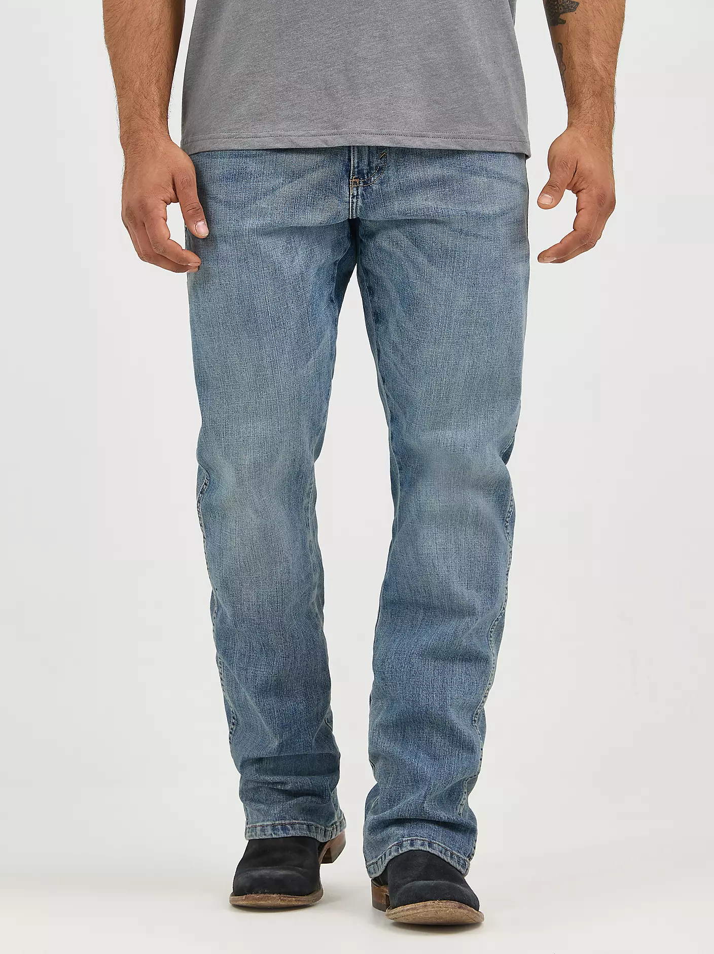 Wrangler Retro Relaxed Fit Bootcut Jean - Greeley
