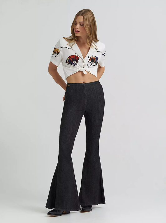 Wrangler x Lainey Wilson pull on bell bottoms - Washed Black