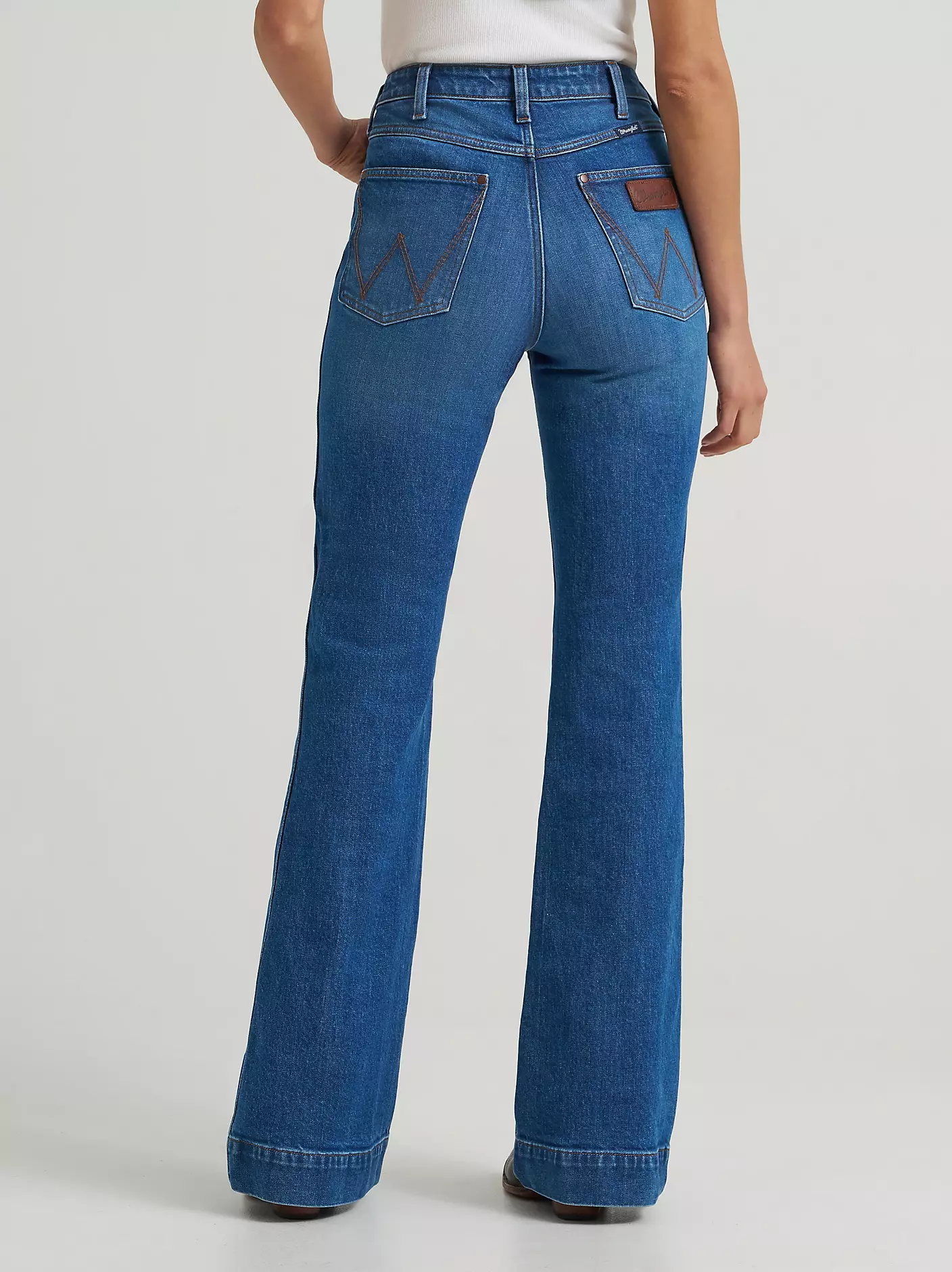 Wrangler Retro Bailey High Rise trouser jean - Mina