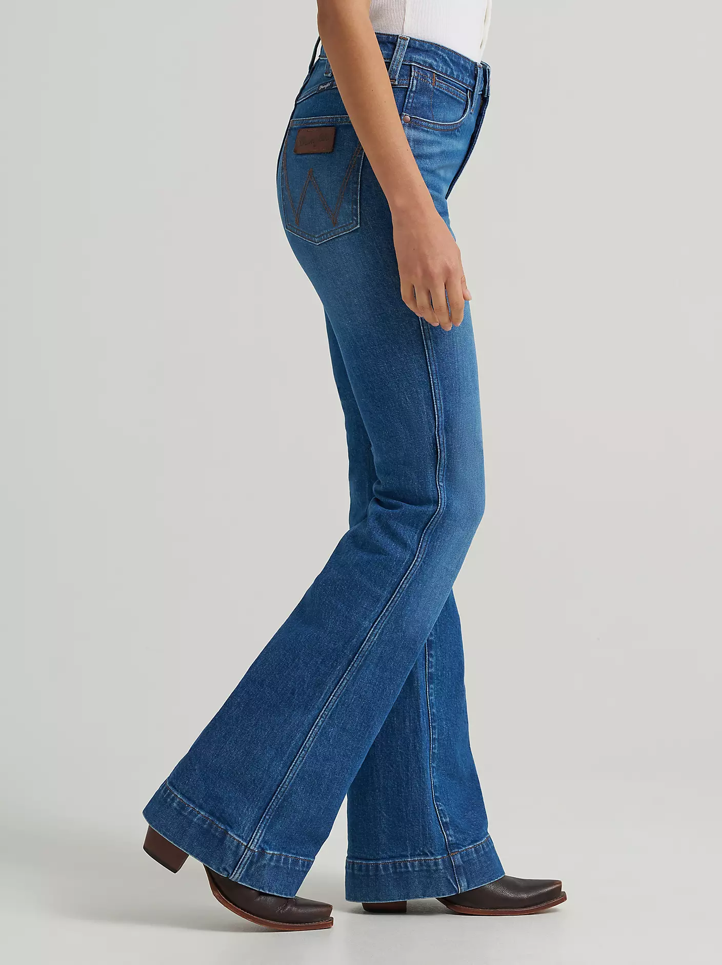 Wrangler Retro Bailey High Rise trouser jean - Mina