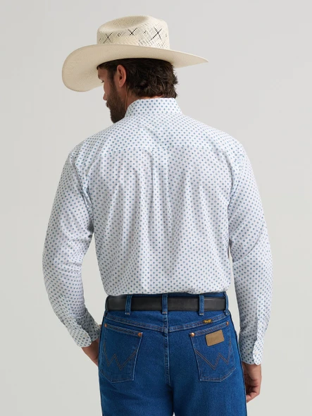 Wrangler Relaxed Fit button down long sleeve shirt - Teal white print